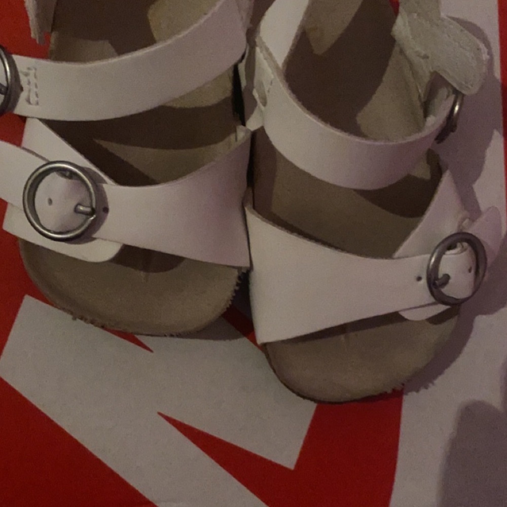 Baby sandals
